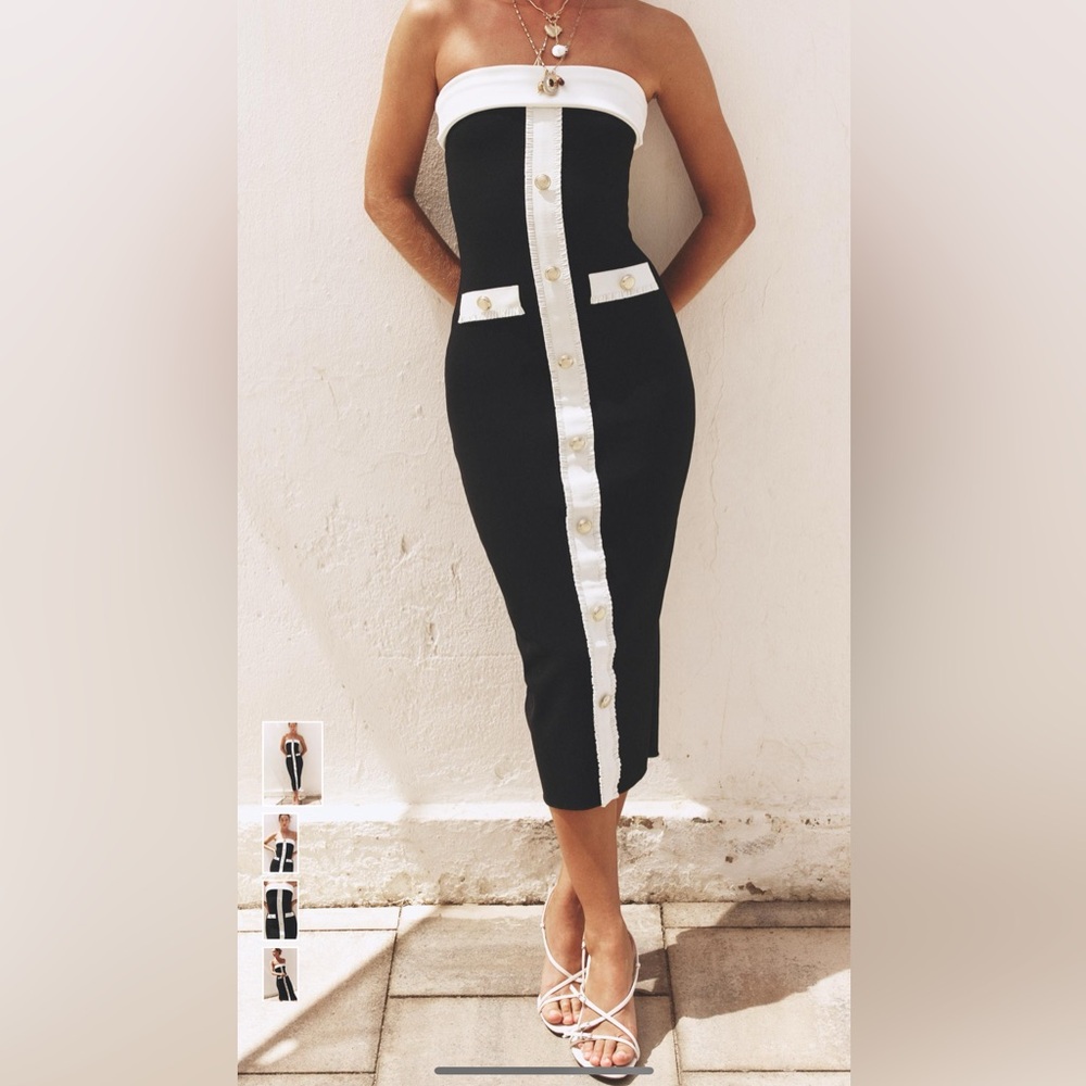 Contouring stretch bandeau dress